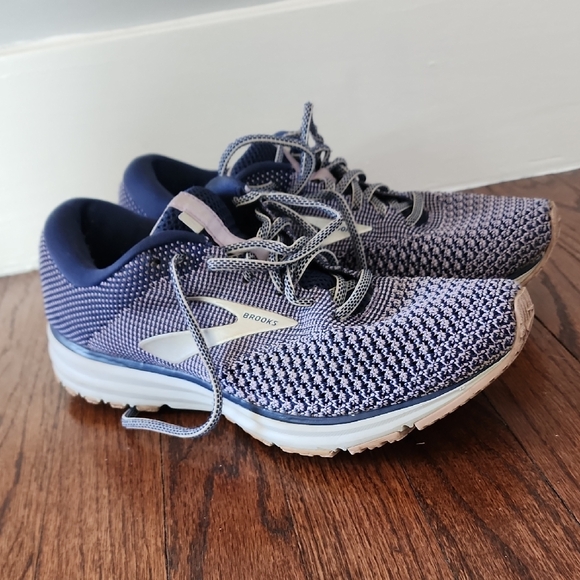 Brooks Revel 2Women's Running Shoes - Picture 4 of 6